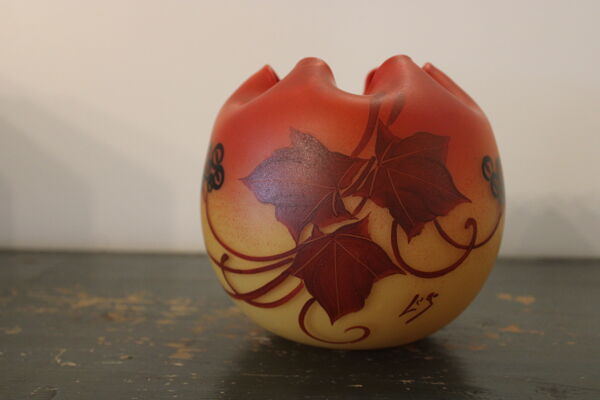 Vase boule, Legras