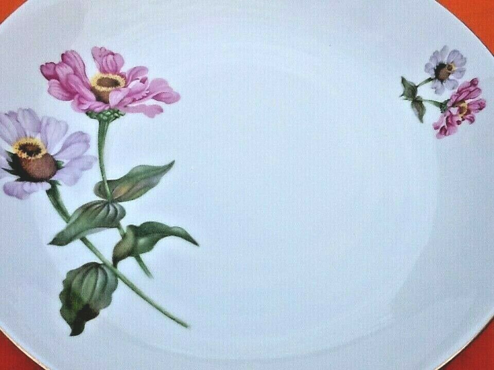 Round and hollow serving dish Fine Bohemian porcelain Carlsbad Floral décor