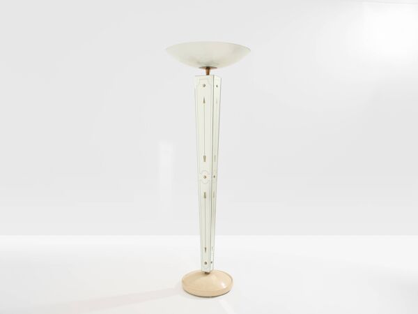 Lampadaire en miroir, bois peint et laiton par Emilio Lancia, vers 1940