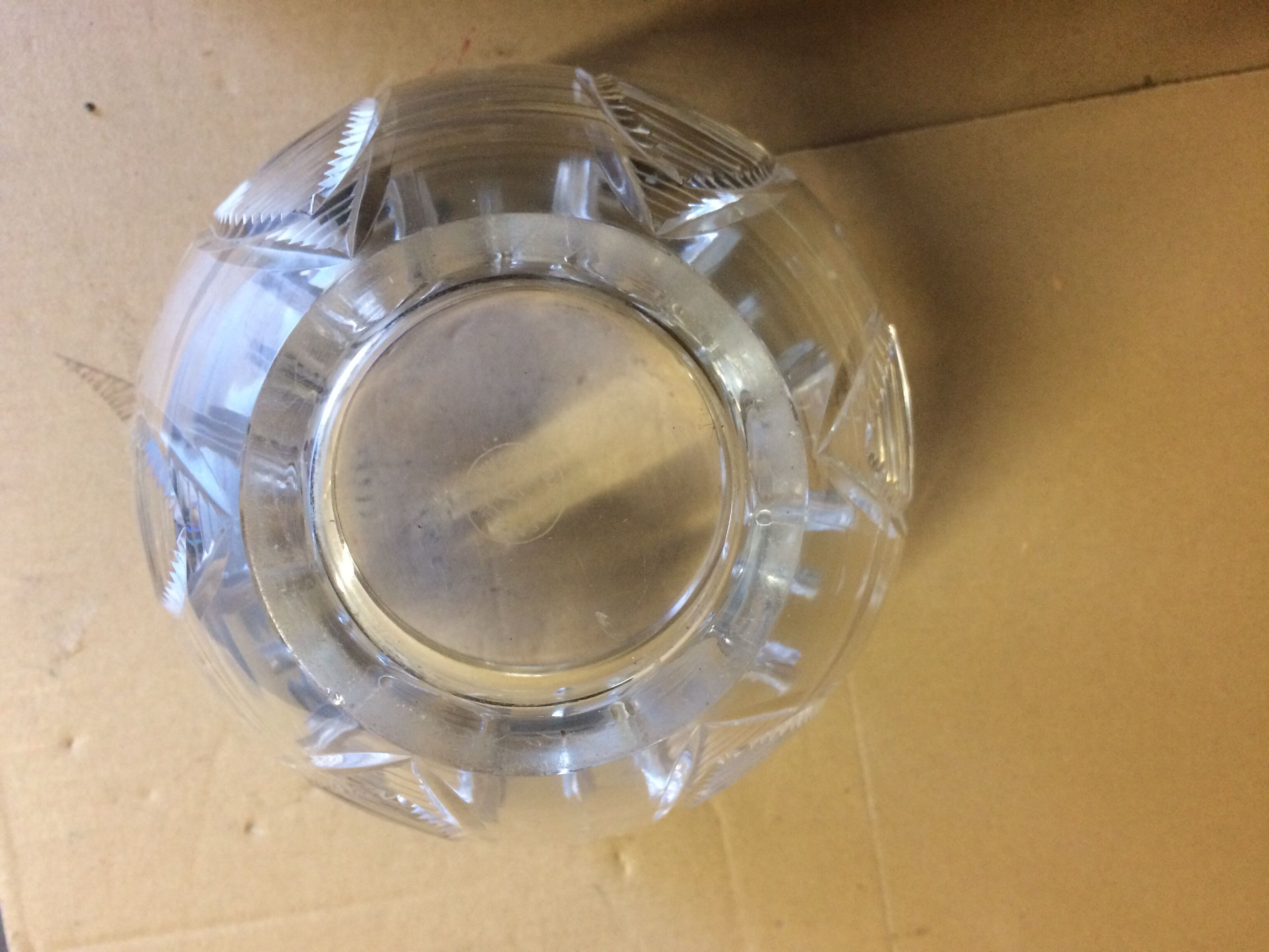 Large Art Deco vase in Baccarat crystal