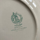 Flat plates mill wolves