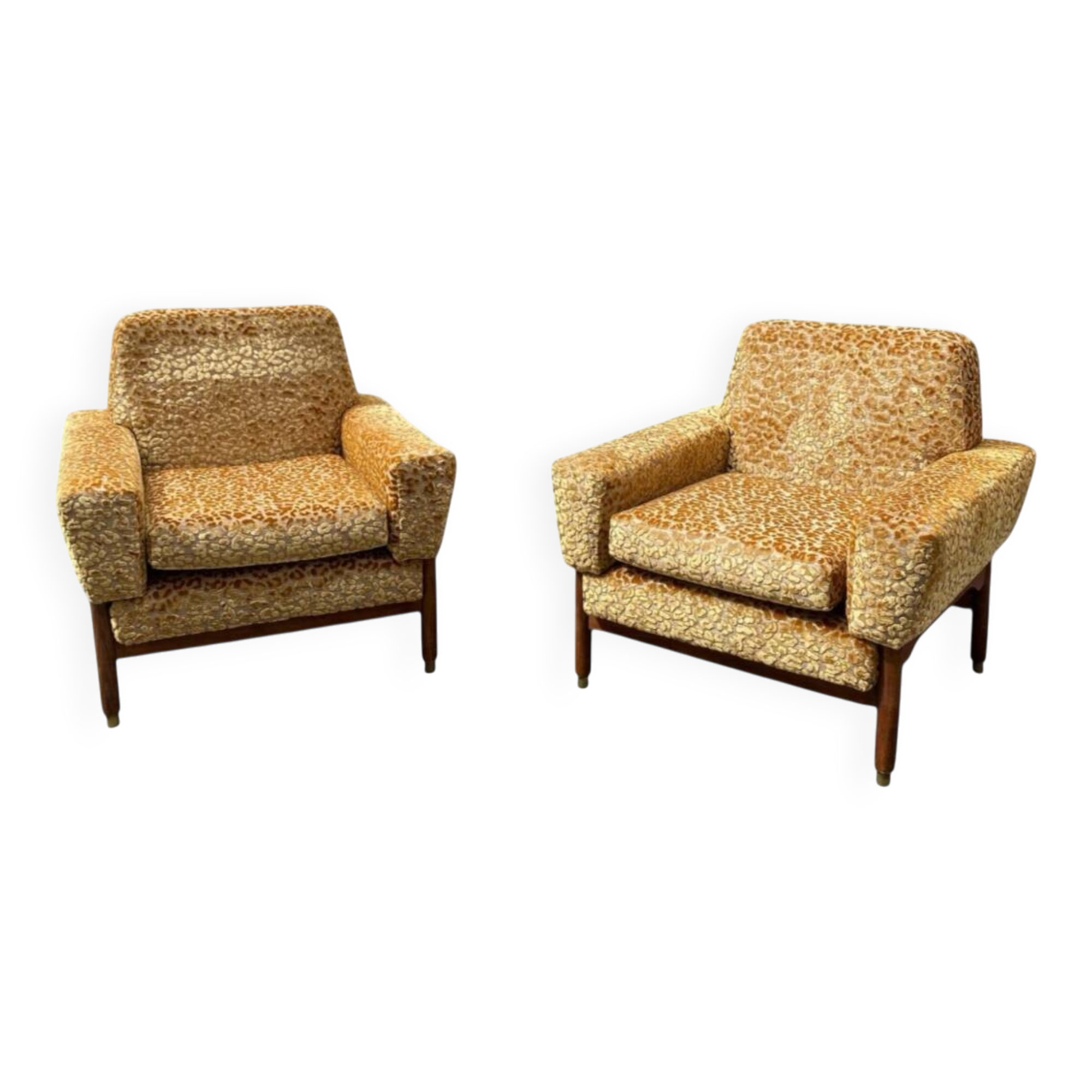 Pair of Saporiti armchairs