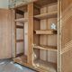 Armoire vintage