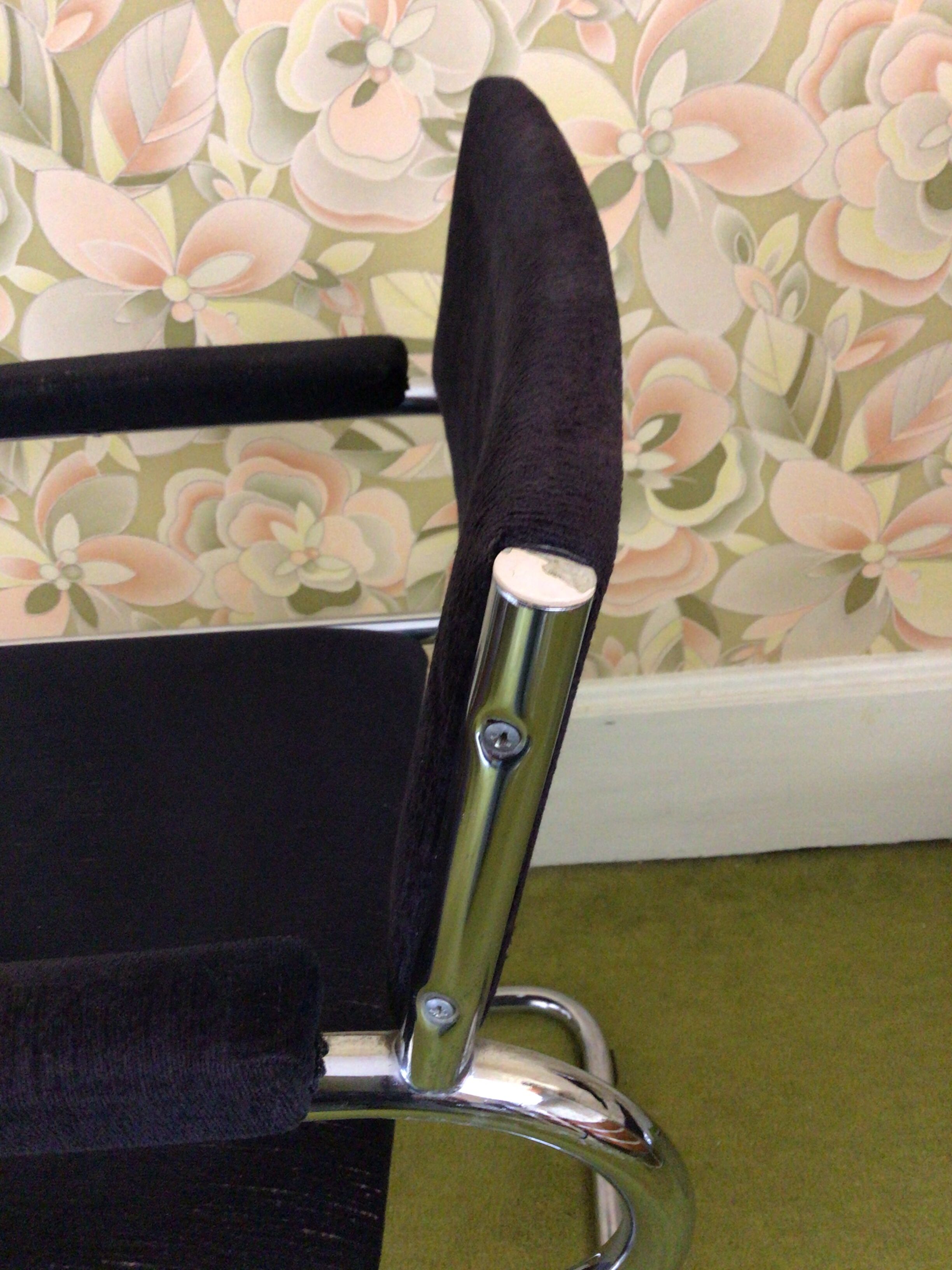 Suite of 3 chairs 70s