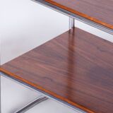 Table d'appoint Bauhaus restaurée, noyer, acier chromé, tchèque, années 1930