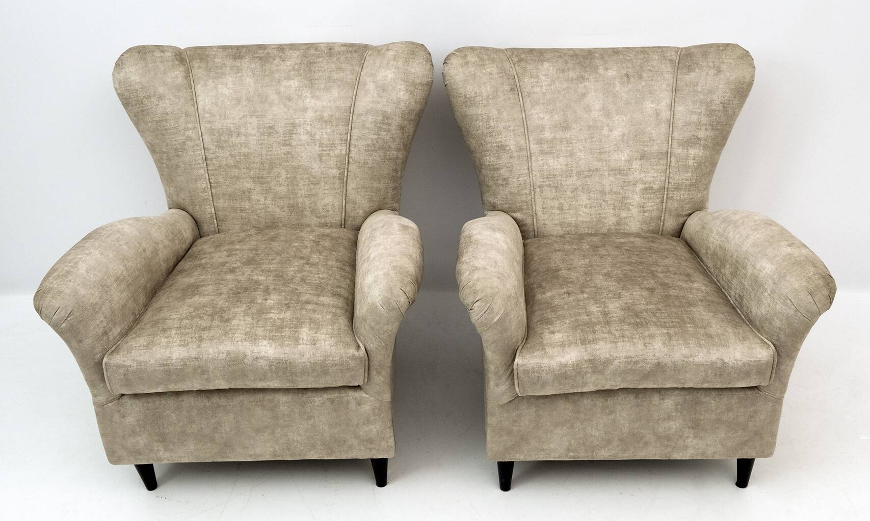 Attributed Gio Ponti Mid-Century Modern Italian Velvet Armchairs for ISA