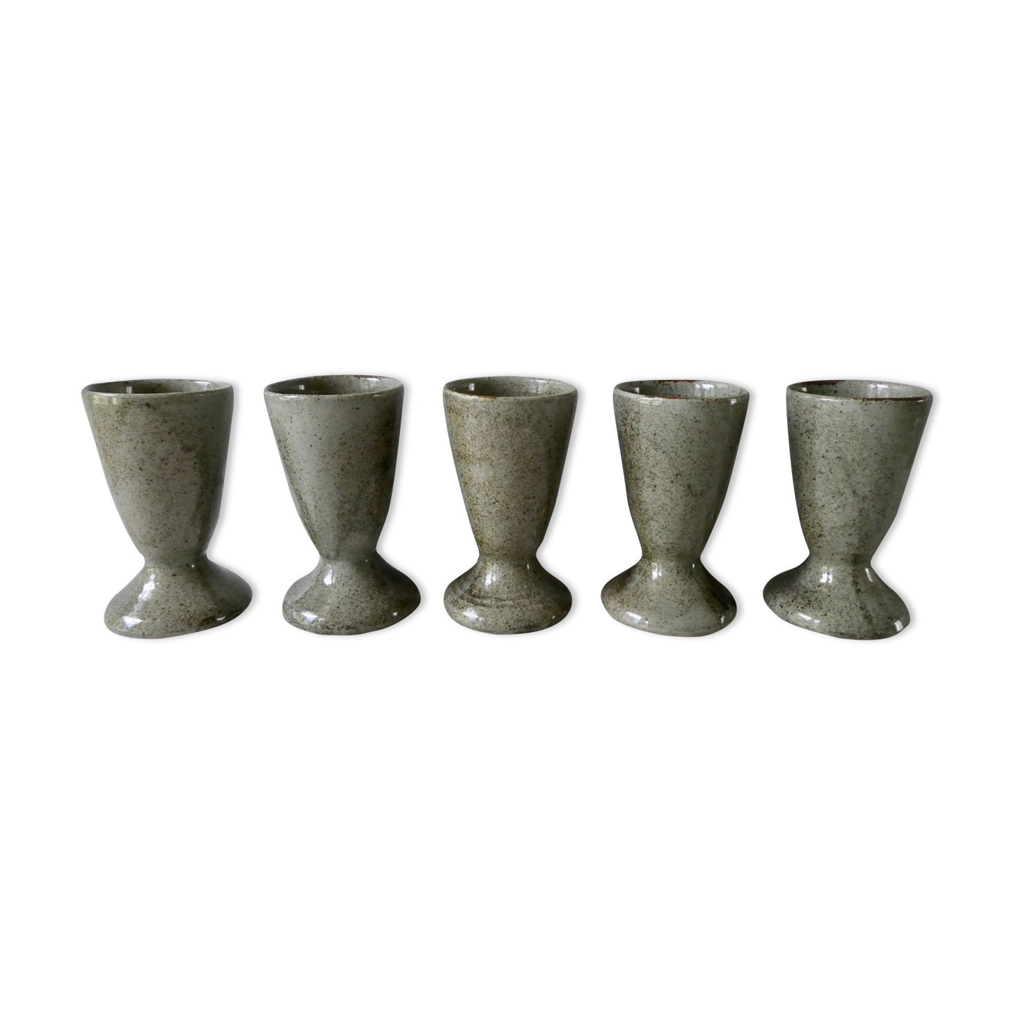 Set of 5 mazagrans made of khaki sandstone