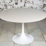 Vintage tulip table 1970