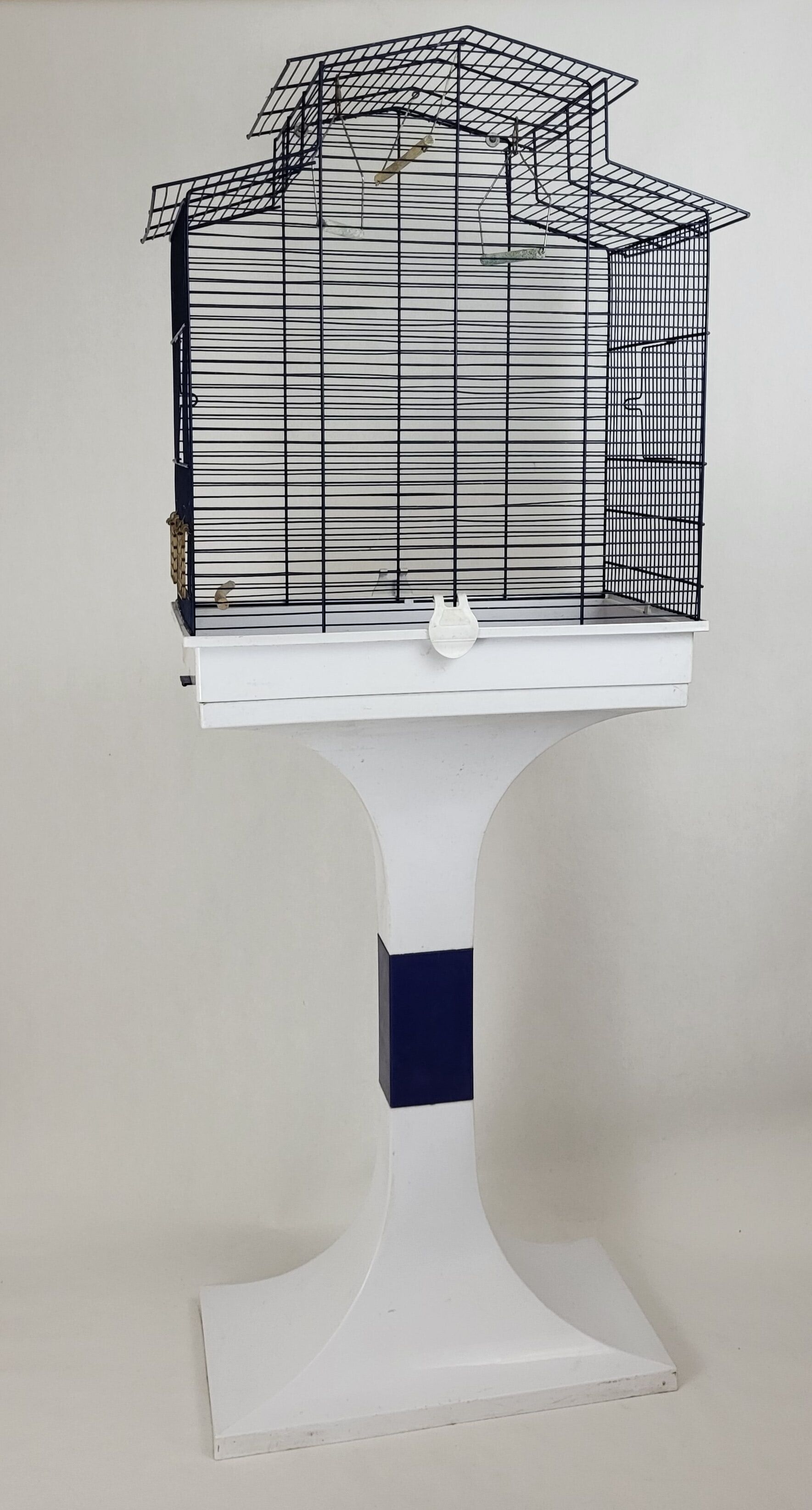 Vintage freestanding birdcage