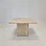 Table basse italienne en travertin, années 1980