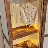 Renovated wooden bonnetière