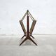 Porte-revues pliable en bois et laiton, Made in Italy