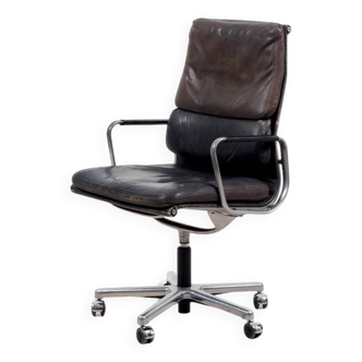 Chaise de bureau Eames Soft Pad du gouvernement de Basse-Autriche