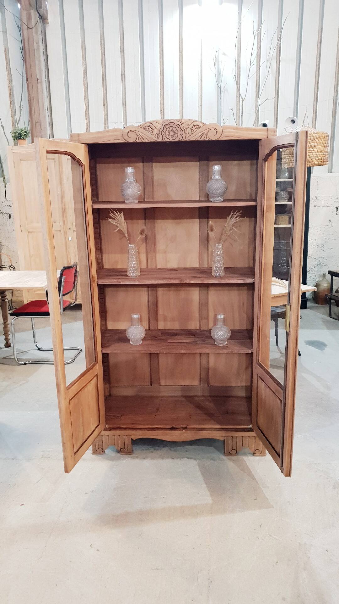 Old art-deco display case