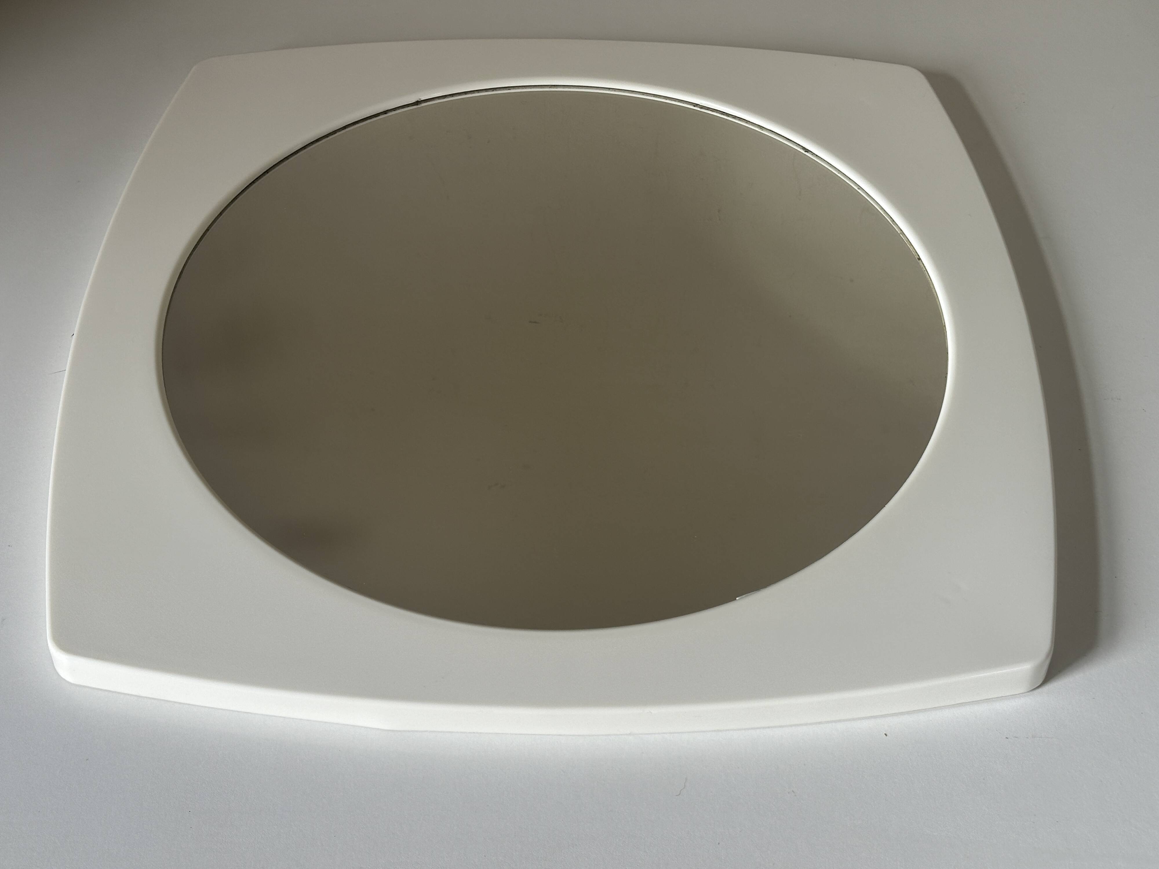 Syla vintage plastic mirror from the 70s