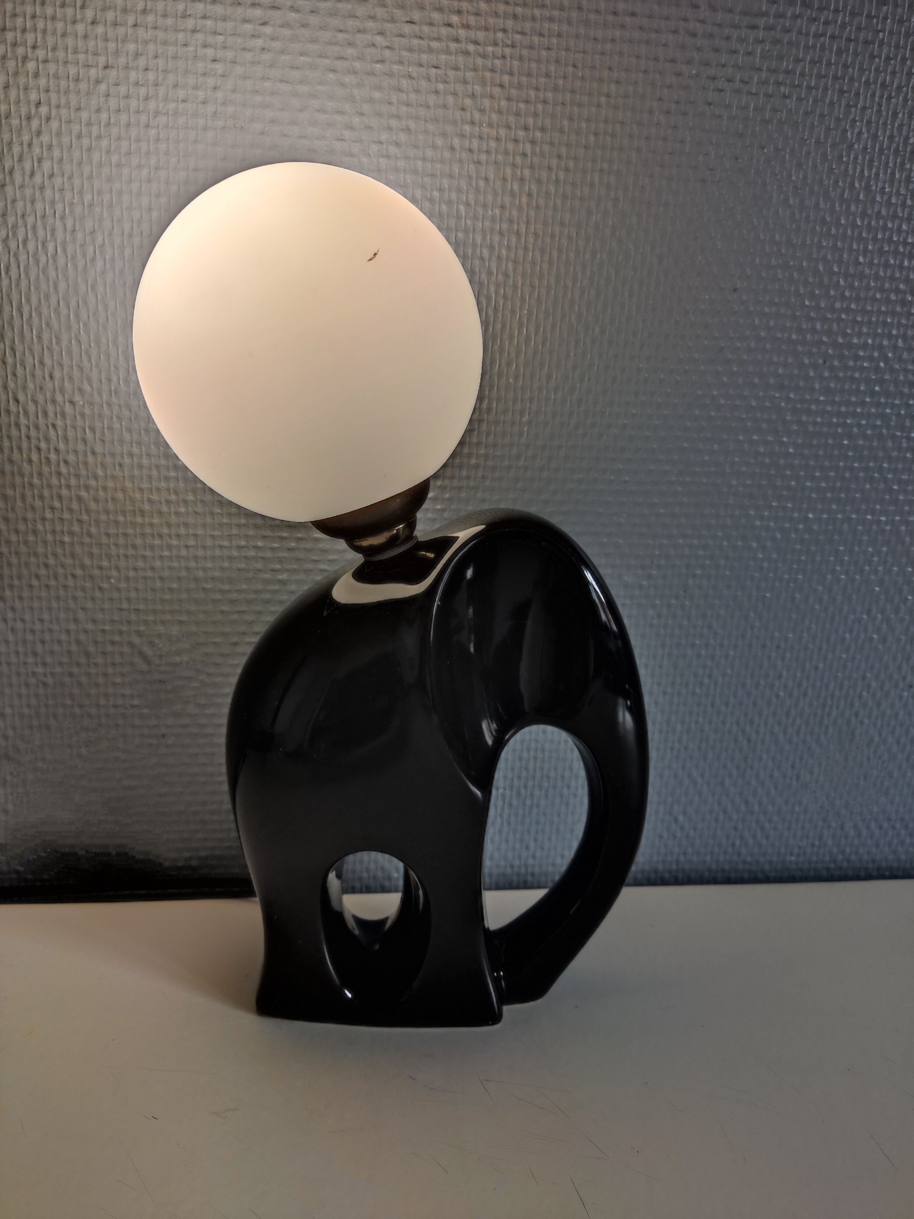 Ceramic lamp with opal globe