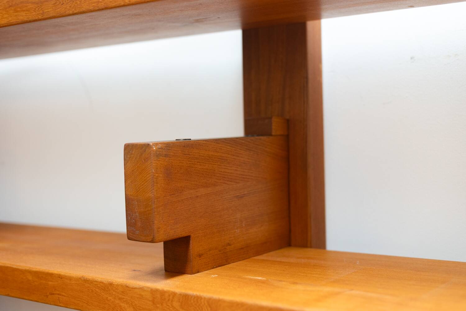 Pierre Chapo. Shelf or bookcase in natural elm. 1980s.