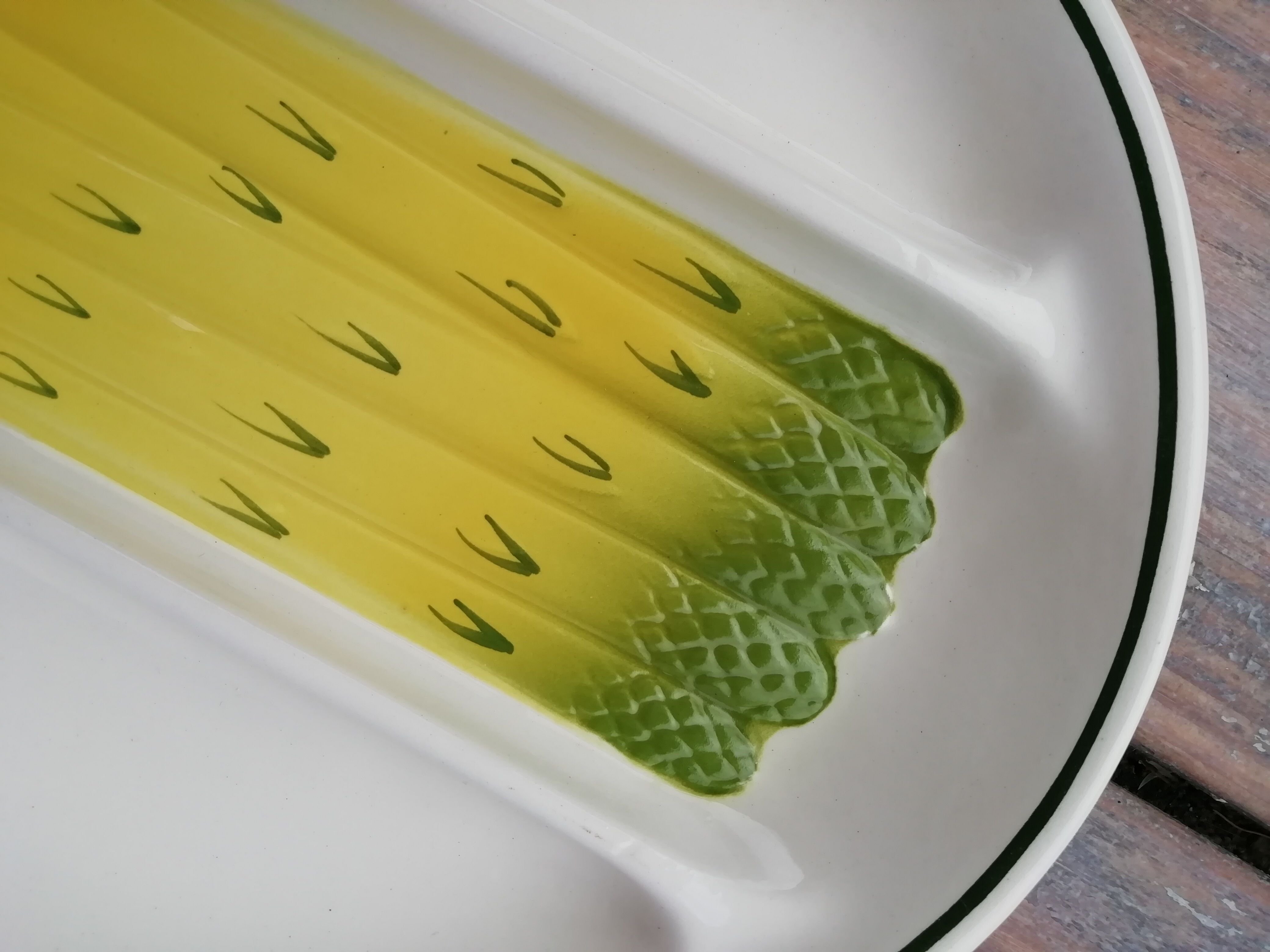 Salins asparagus service