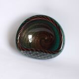 Vide poche bullicante et filigrana vert moucheté d’or, Murano 1950.