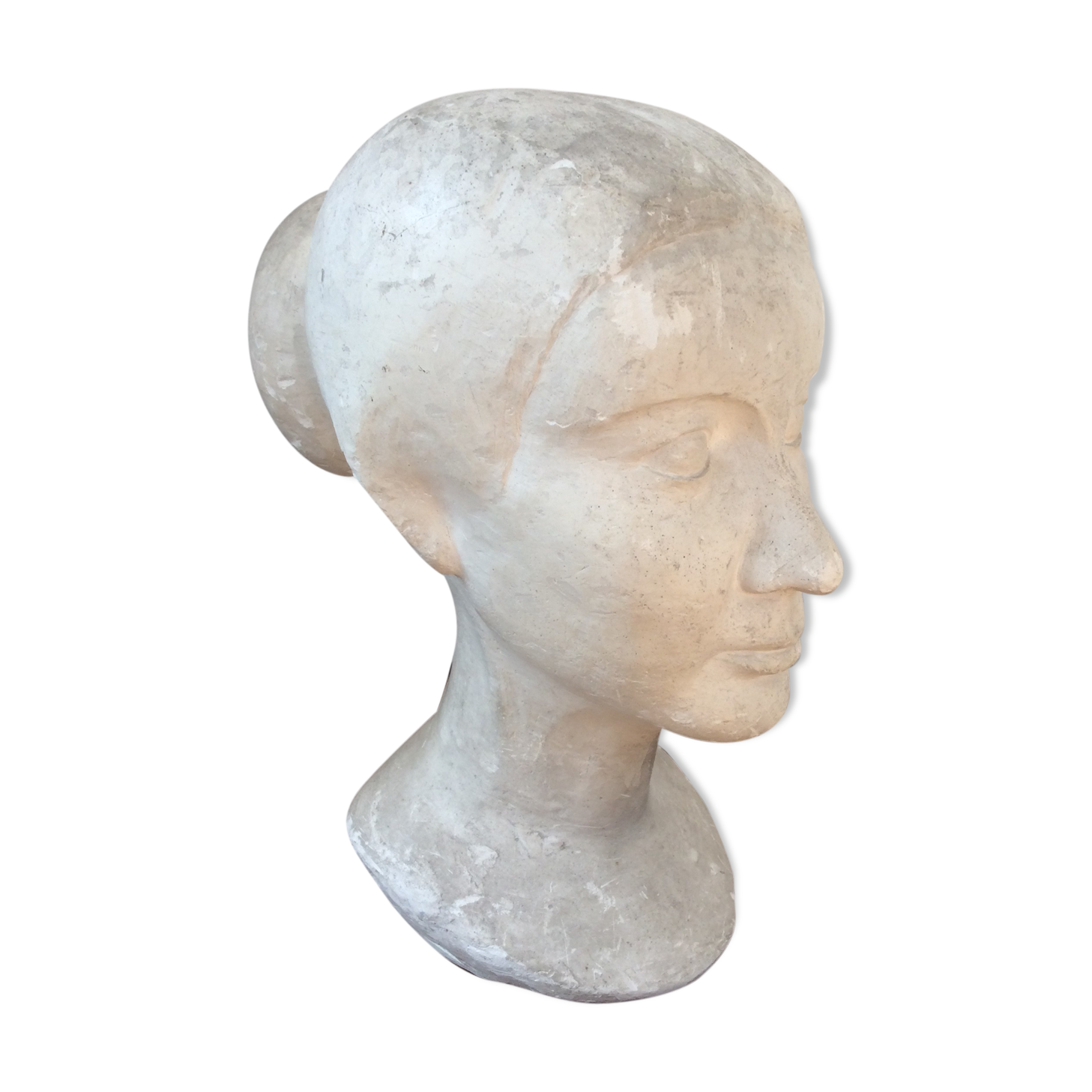 Plaster young woman at the bun