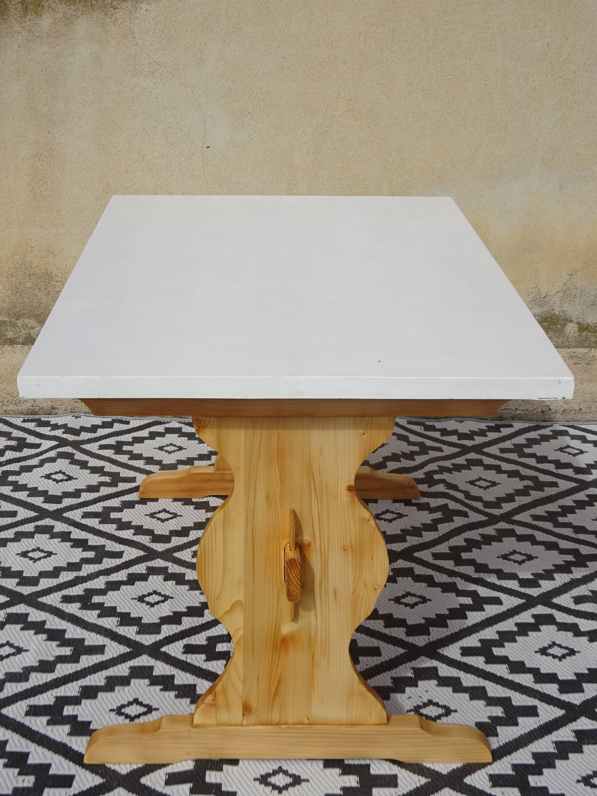 Pine table, white top
