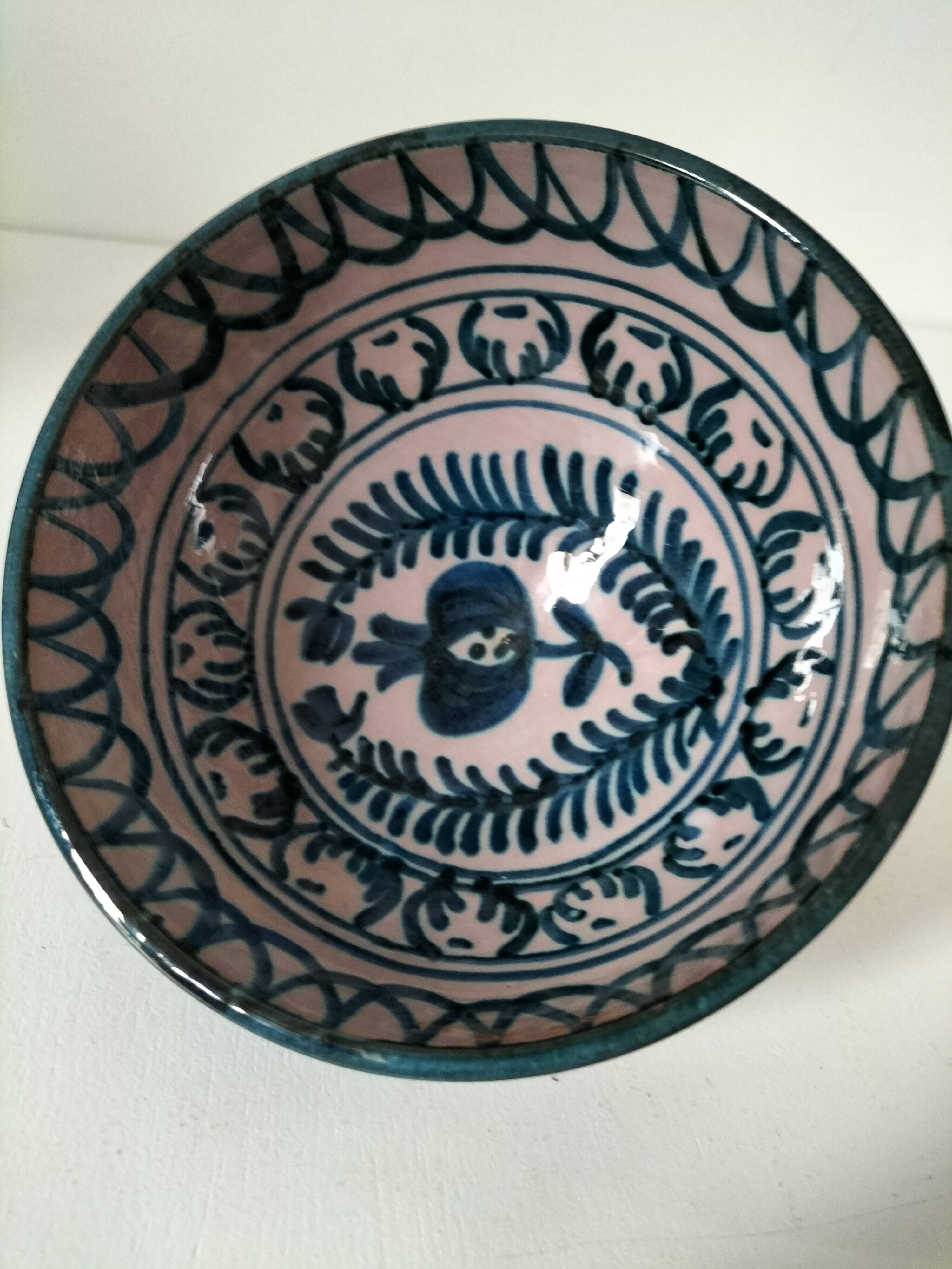 Fajalauza ceramic bowl