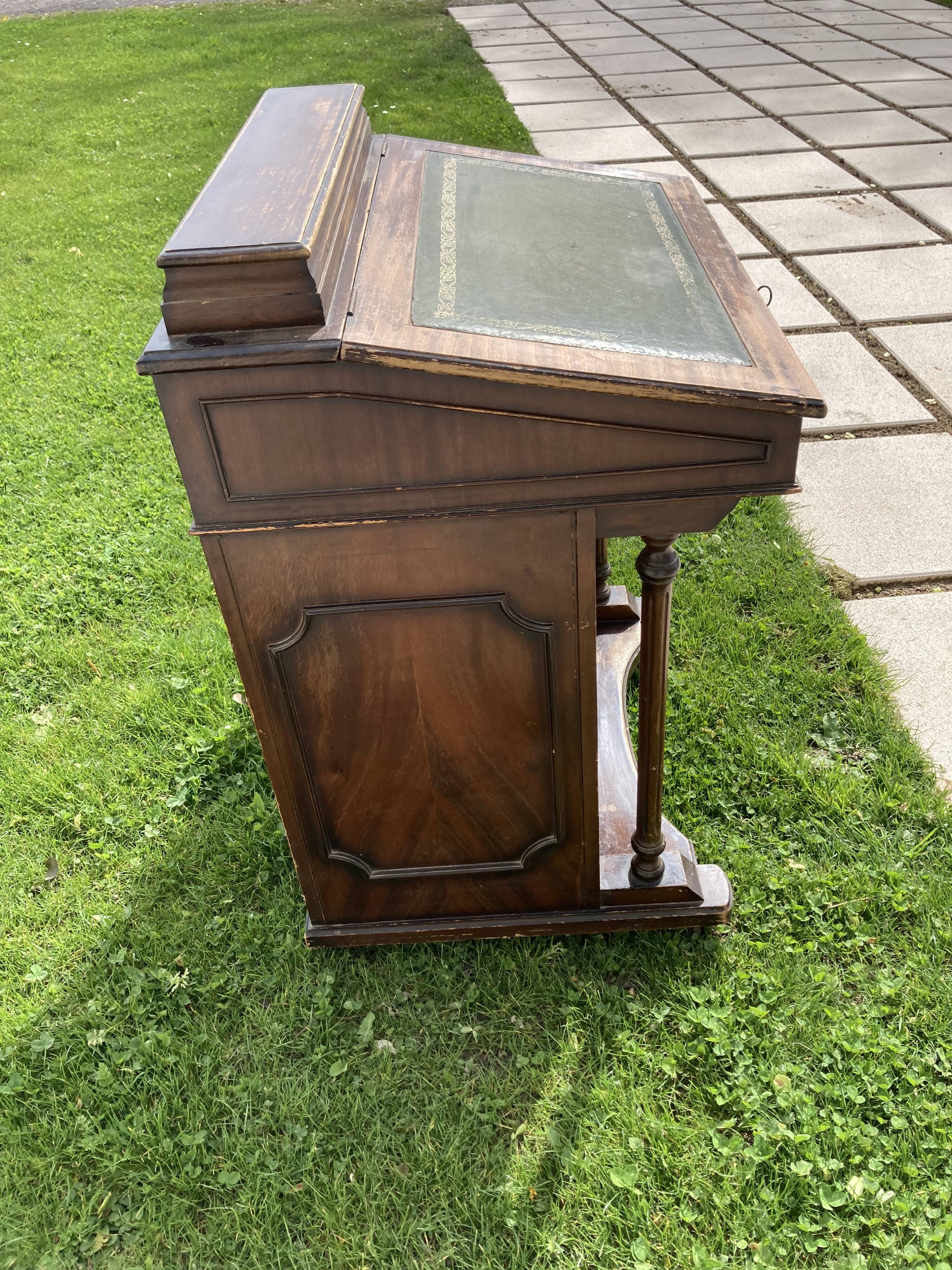 Bureau secrétaire Davenport