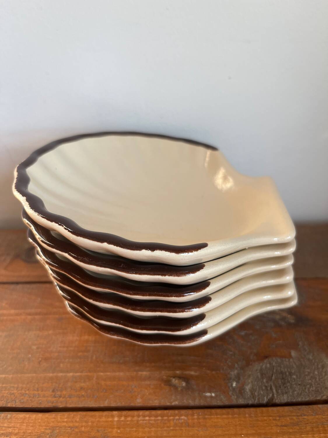 6 shell-shaped dishes Émile Henry