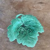 Vine leaf dish in Sarreguemines slip