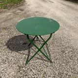 Foldable iron table