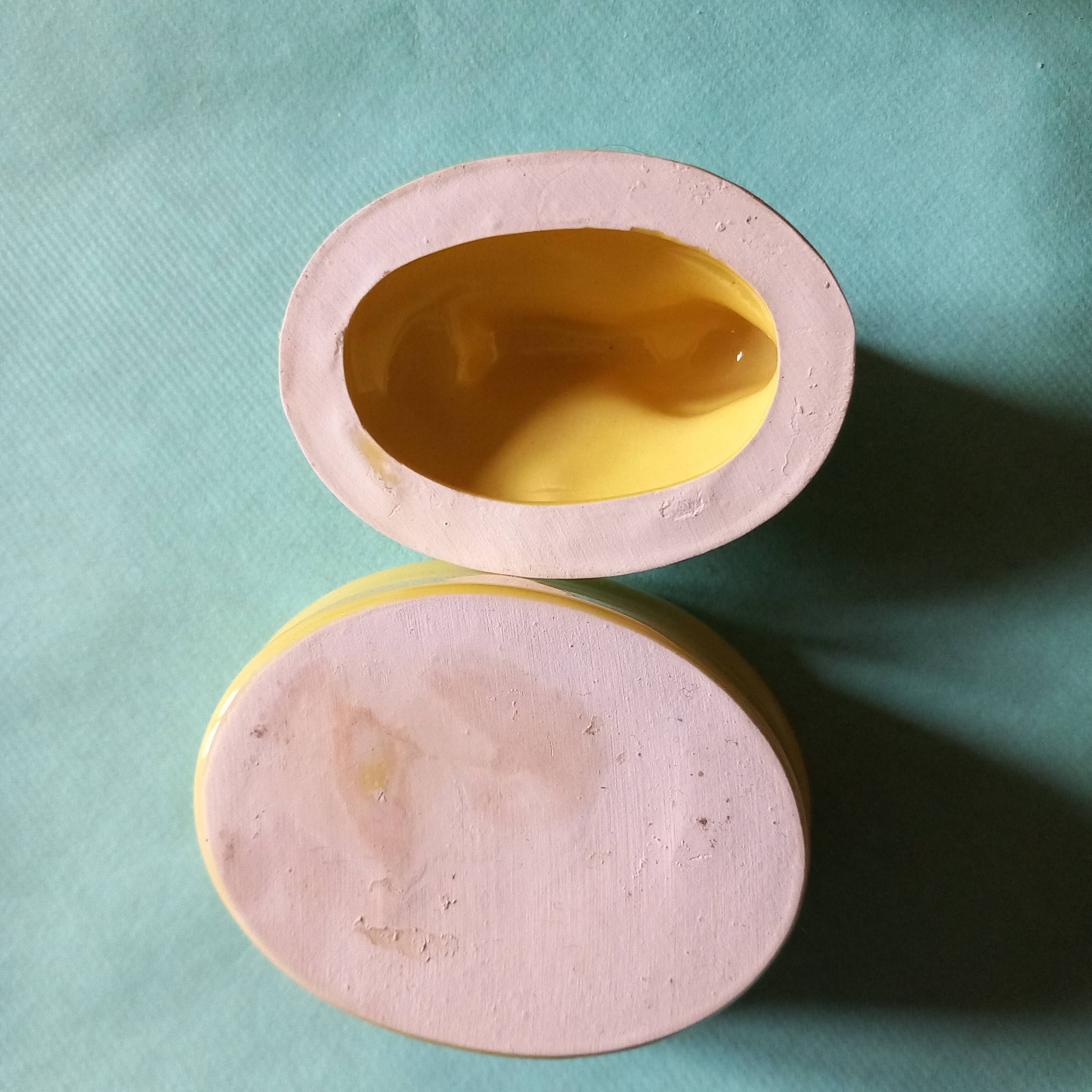 Box or mini terrine in the shape of a rabbit