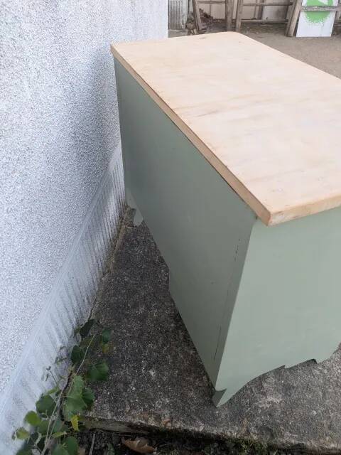 Child's desk