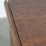 Antique English Chest of Drawers / Chest-on-Chest from the 18th Century