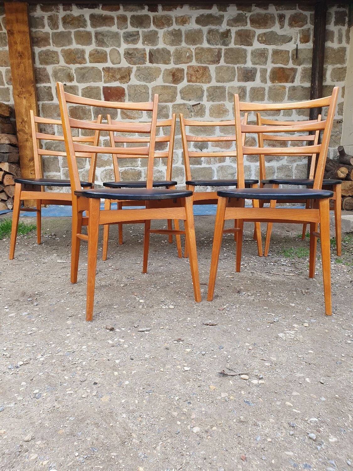 Set of 6 teak chairs and imitation black leather an 60 scandinavian design