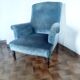 Sofa and its two vintage armchairs in blue velvet