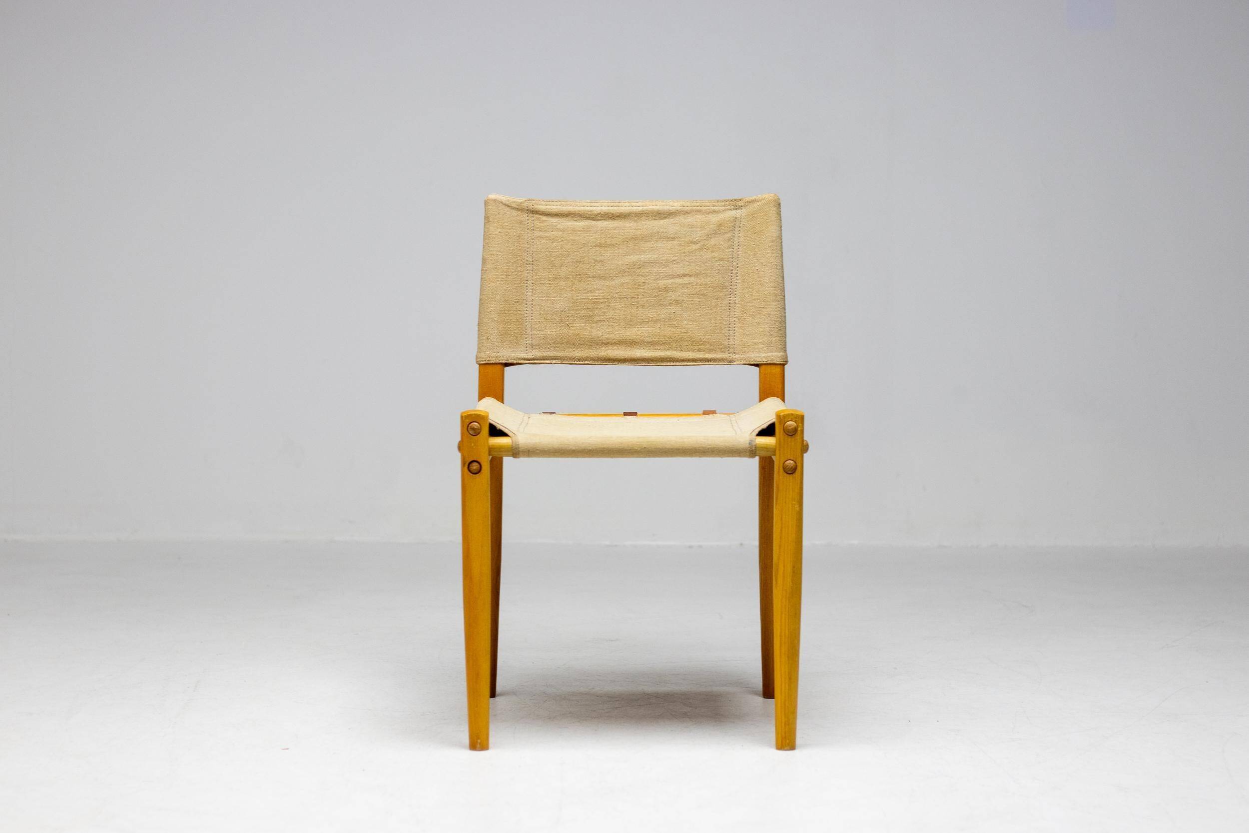 Occasional chair in ash and canvas Zanotta - Italian Mid-Century Modern, Functional Vintage
