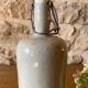 Bouteille bouillotte en grès émaillé gris clair