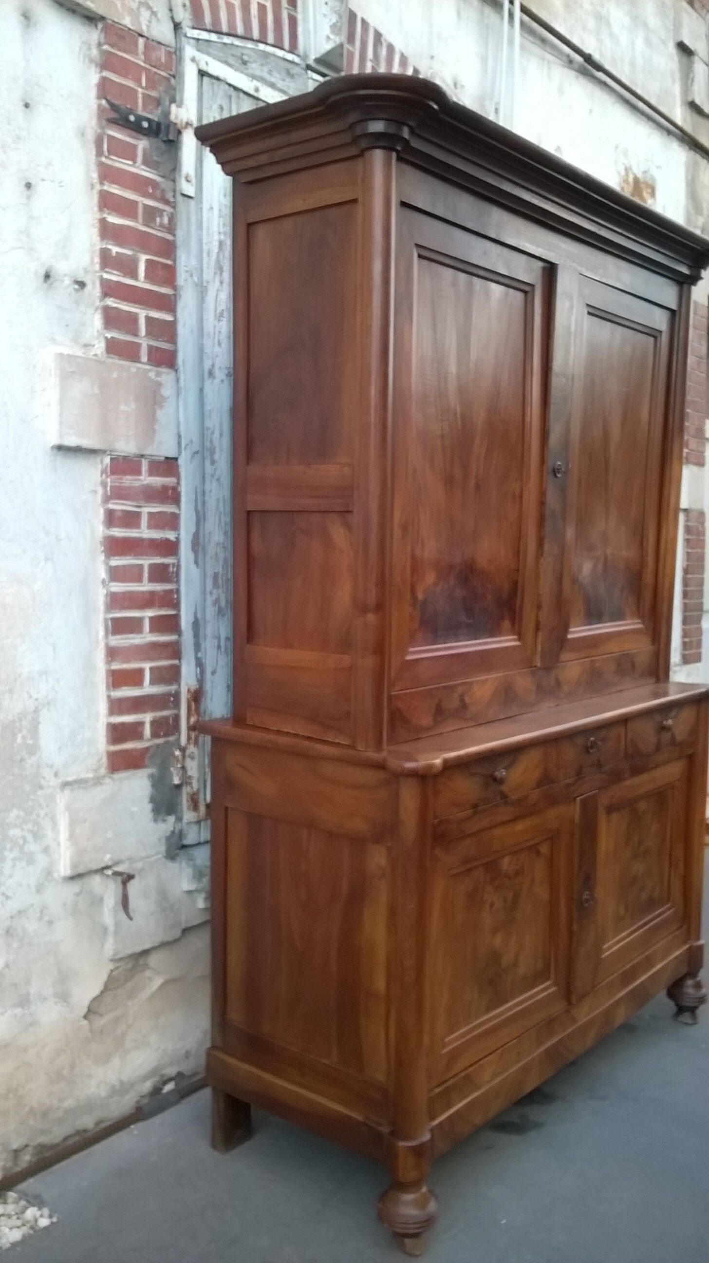 Old buffet two period walnut Empire bodies