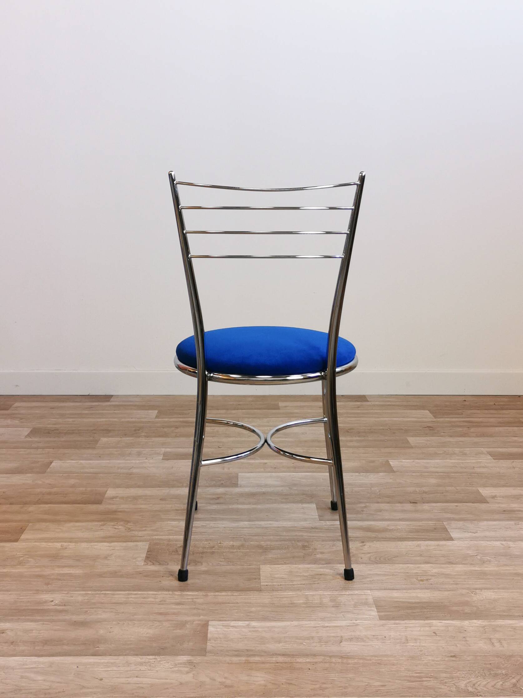 Lot de 3 chaises chrome et cobalt