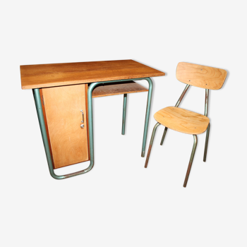 Desk and chair