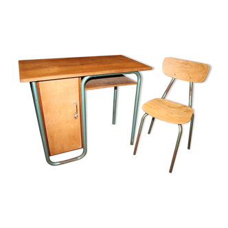 Bureau et sa chaise