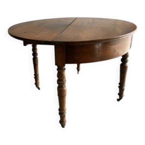 Table demi-lune