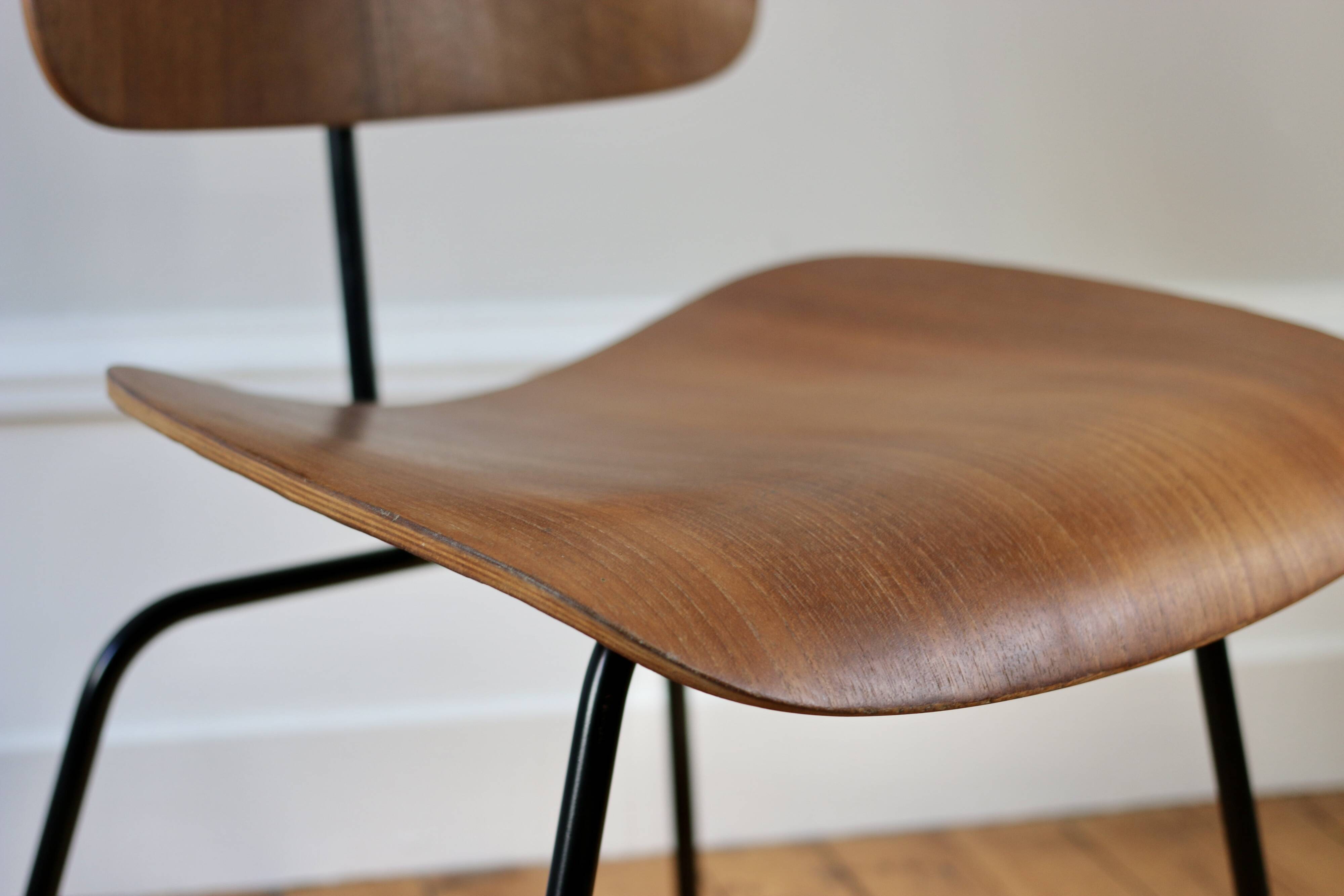 Eames DCM chair vintage, 1960