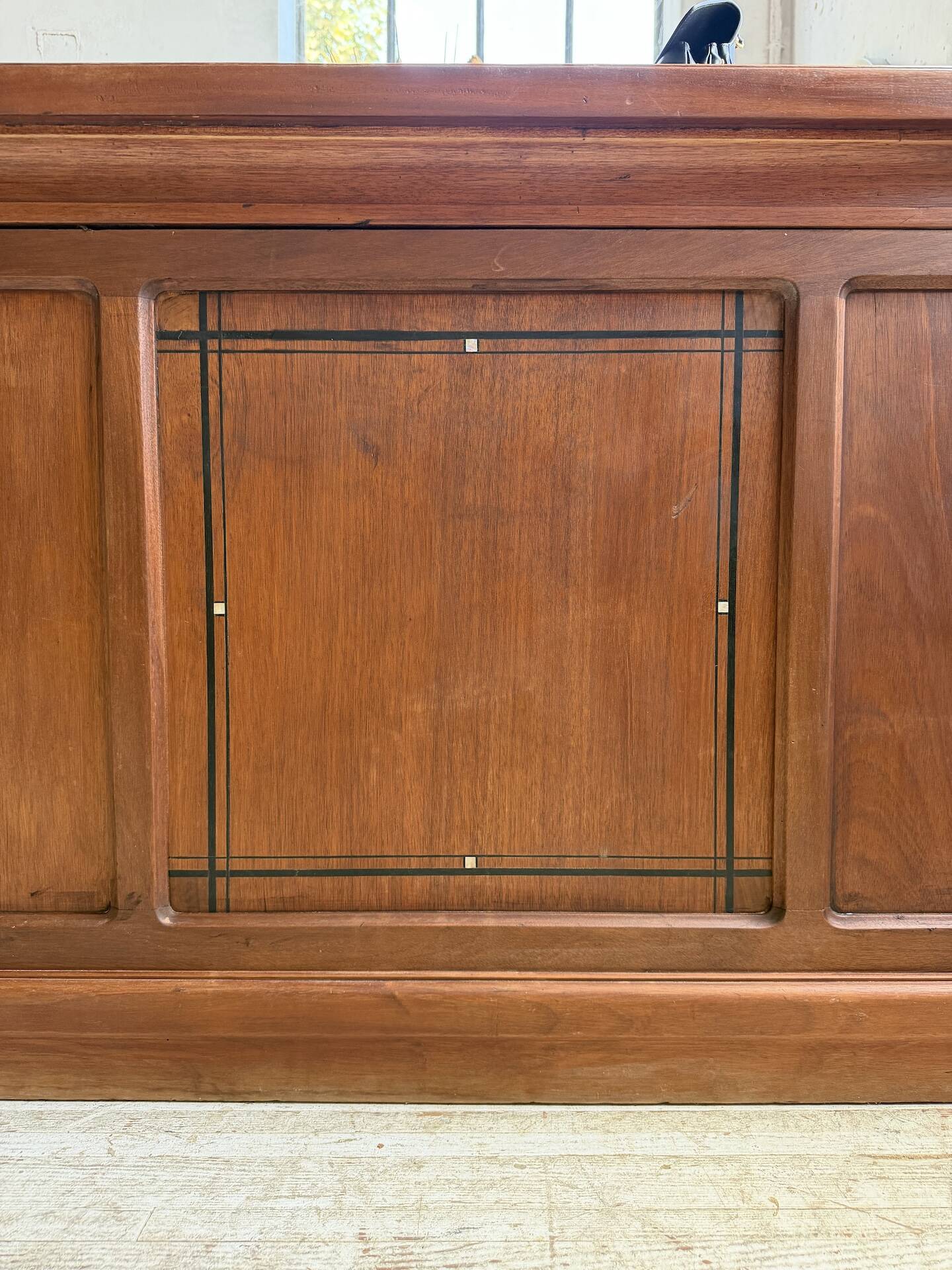 Double-sided walnut counter desk 1900