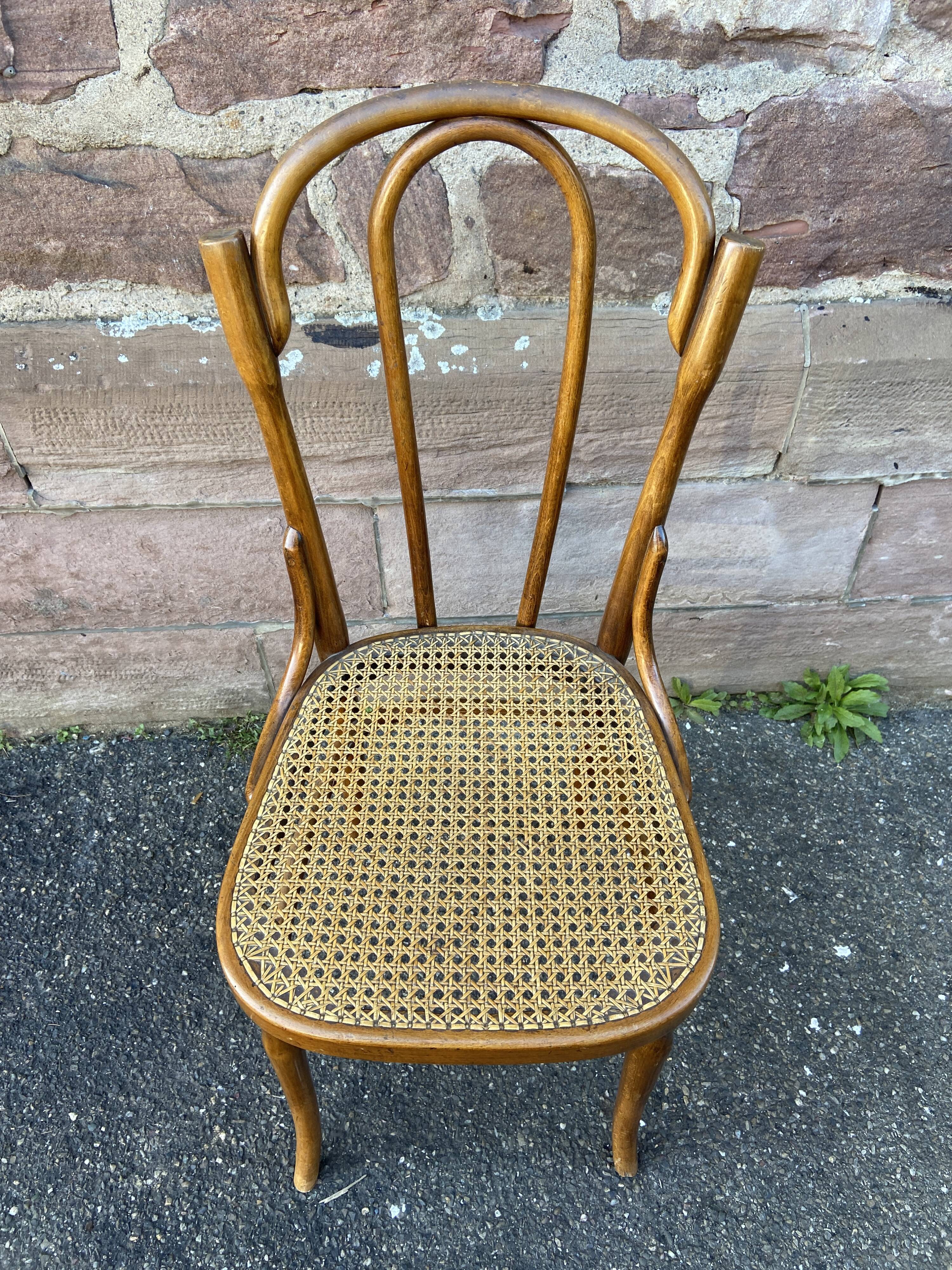 Curved wood bistro chair J J Kohn Nr 80