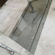 Table d'appoint, desserte, console en verre et métal chromé