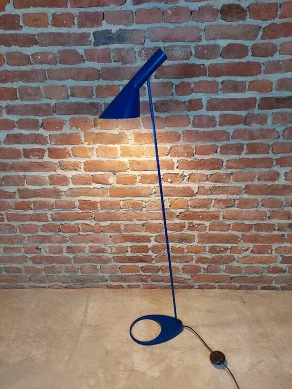 AJ Floor | Arne Jacobsen Floor Lamp