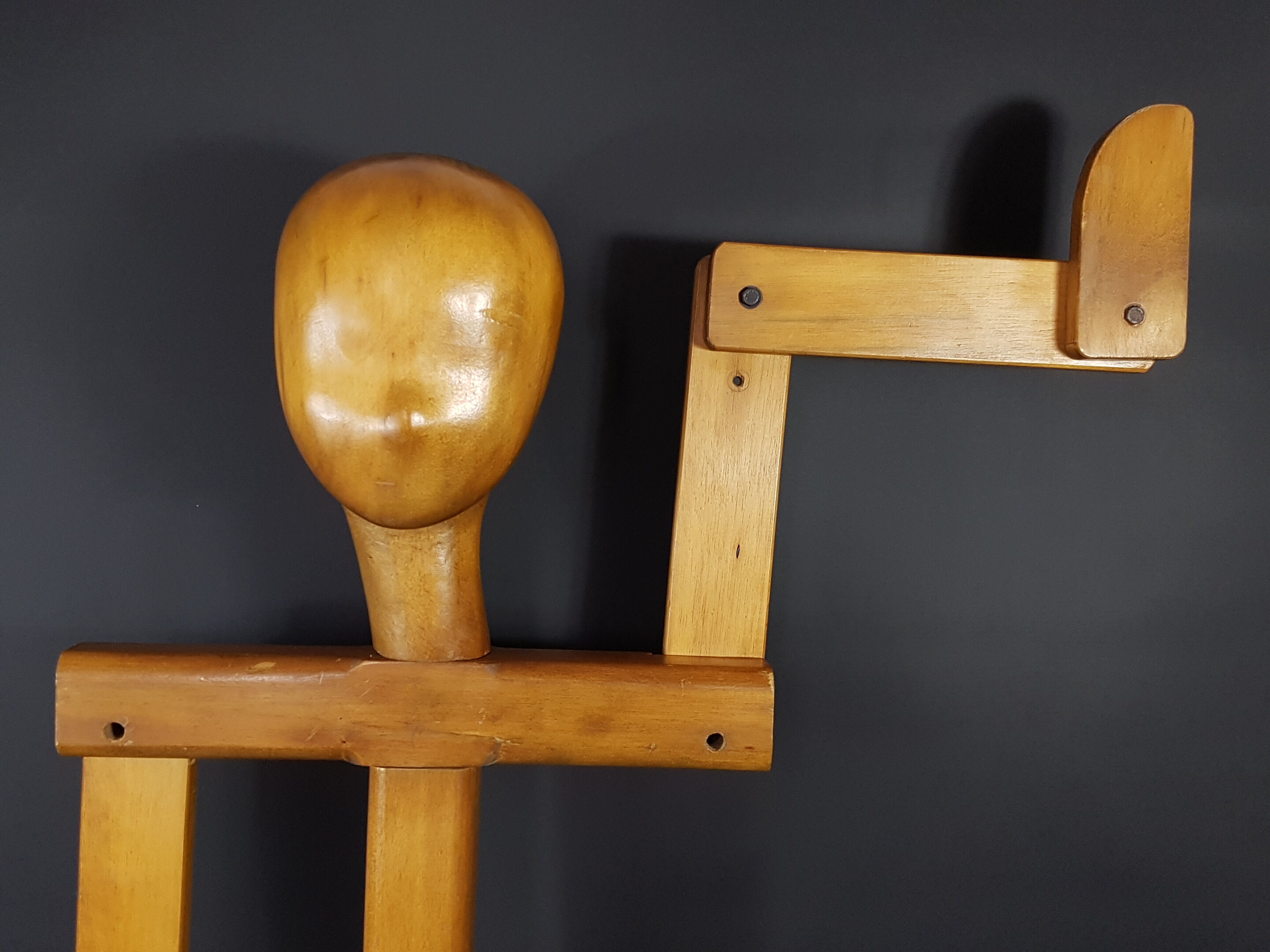 Model for vintage wooden shirt 50/60