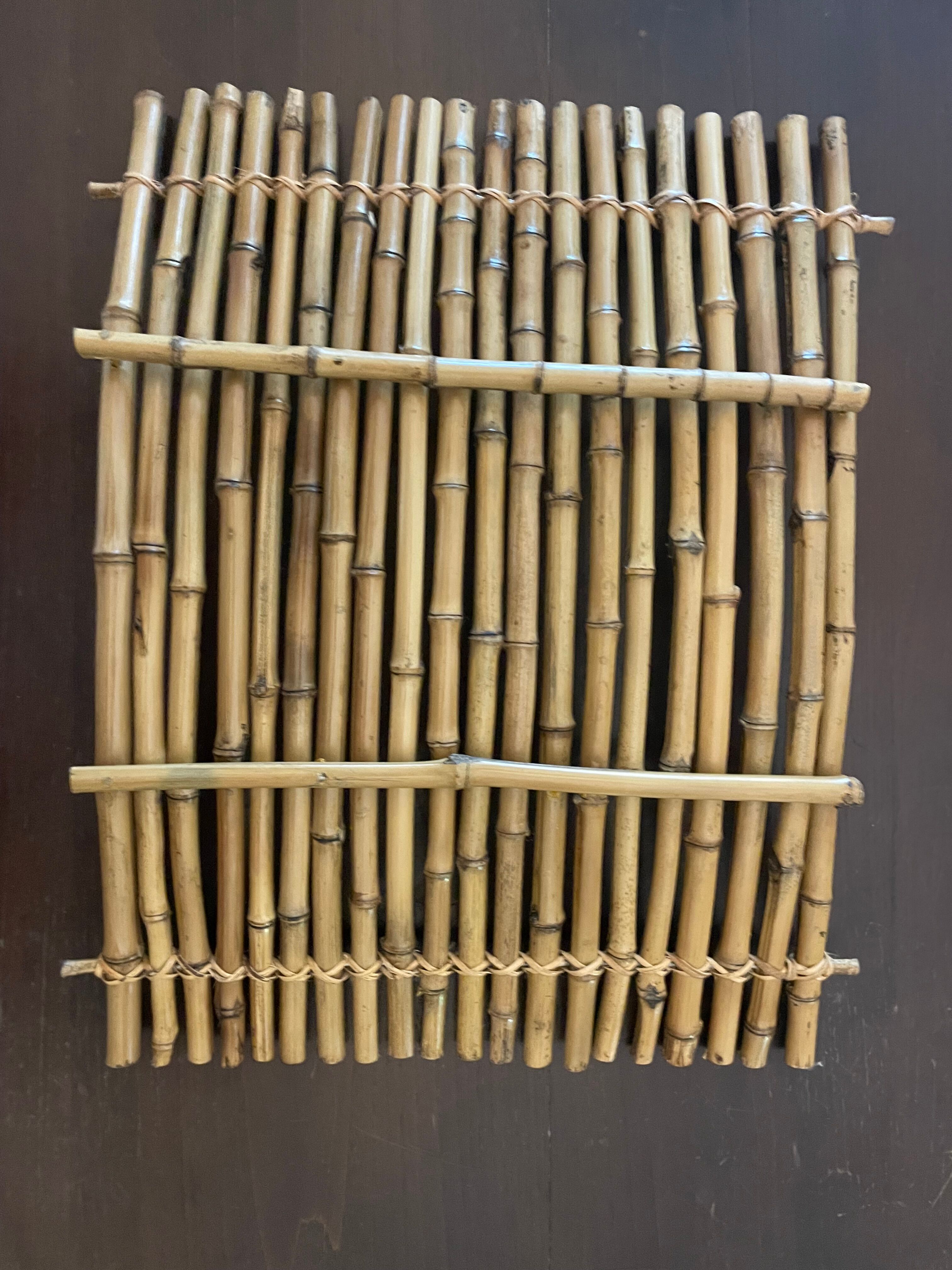 Vintage rattan fruit basket, 60s design