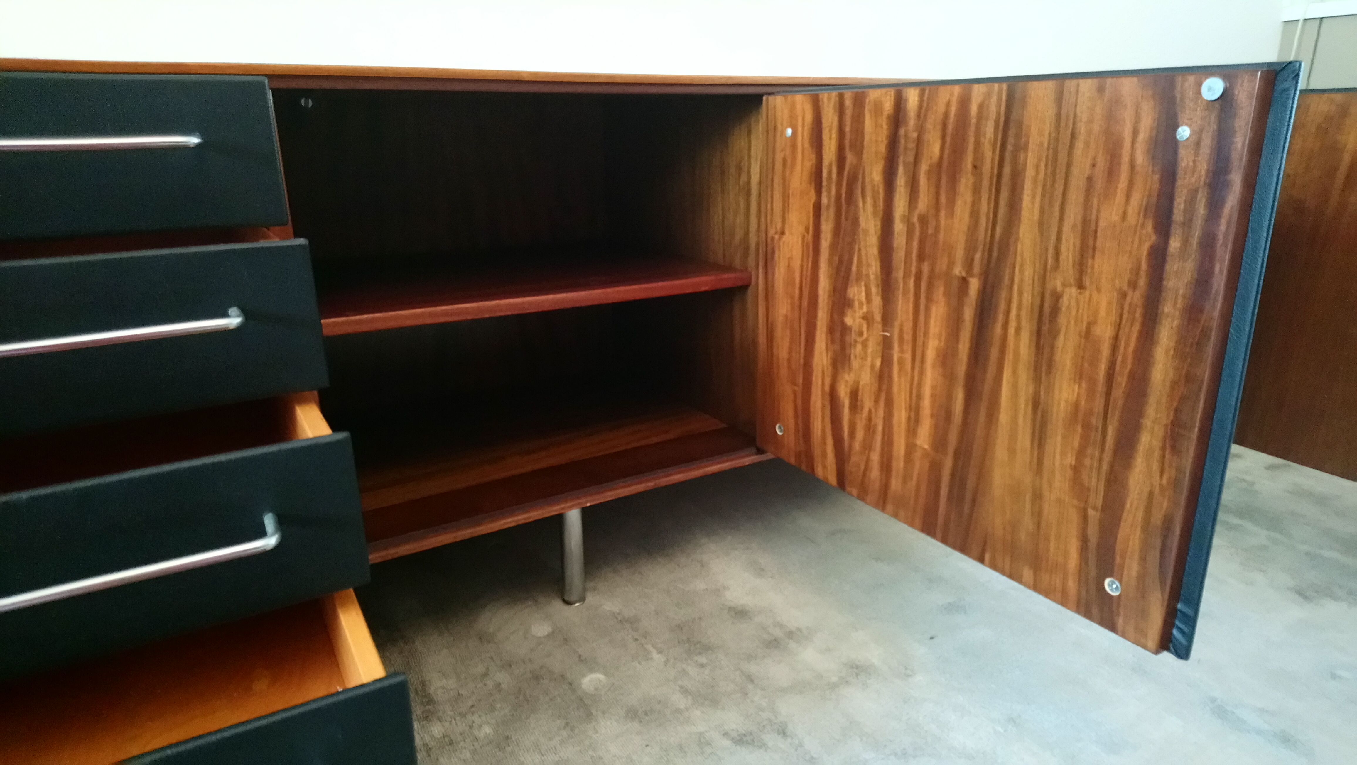 Rare row of wood and leatherette of the 60s 70s